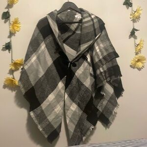 Nanette Lepore poncho